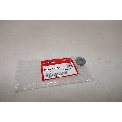 Заглушка крышки сцепления Honda 90084-MEN-670 (14MM) Заглушка крышки сцепления Honda 90084-MEN-670 (14MM)