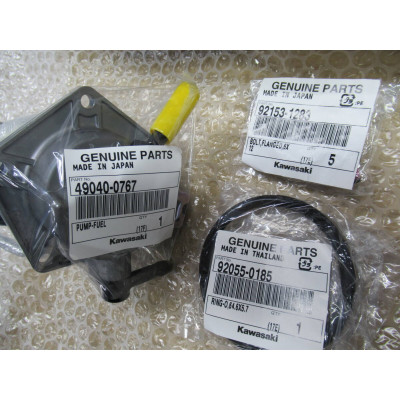 Топливный насос Kawasaki 49040-0767